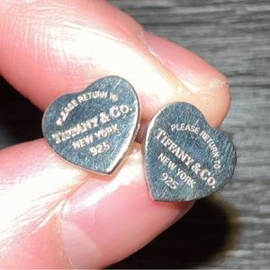 Return to Tiffany®️ mini heart tag earring